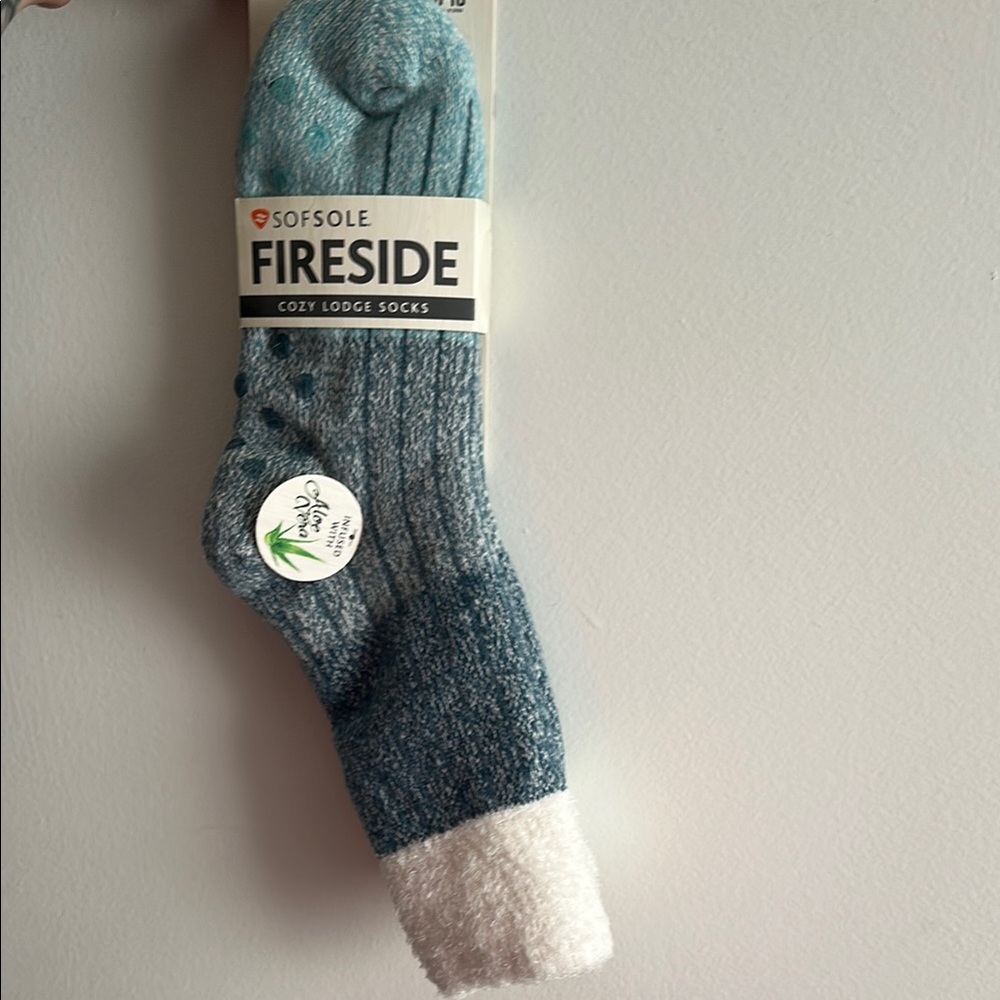 Fireside Cozy Lodge Socks - Blue and White